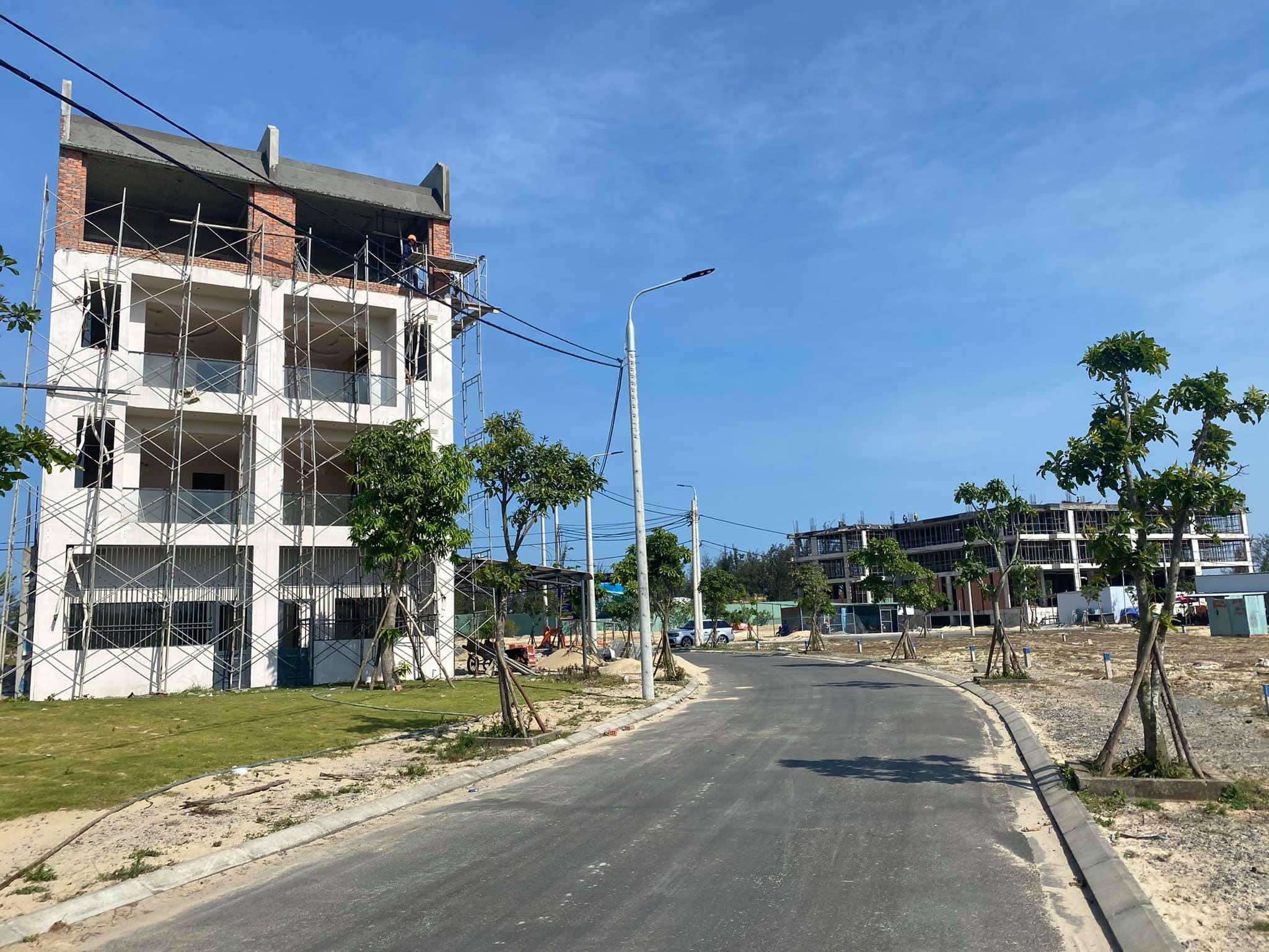 Tiến độ thi công dự án La Queenara Hội An